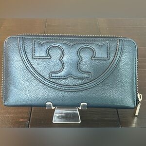 Tory Burch Fleming Wallet
